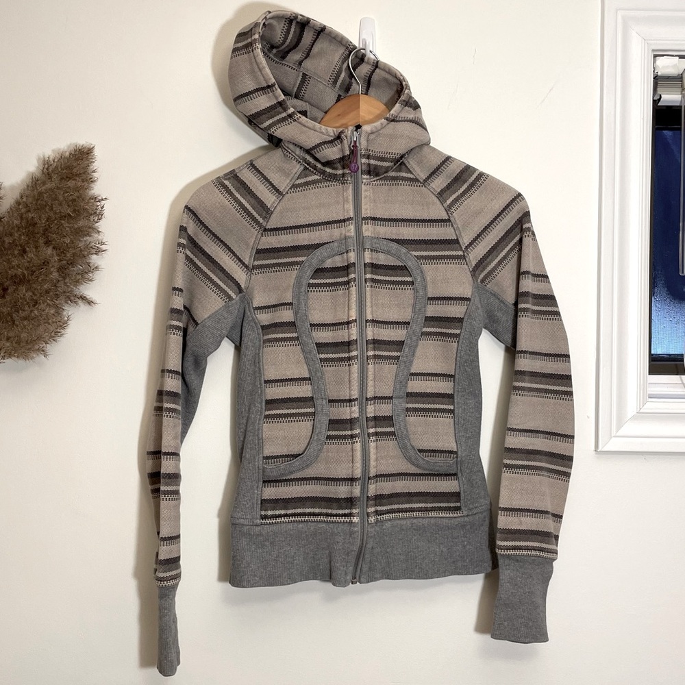 Lululemon Scuba Hoodie Zip-Up in grey stripes